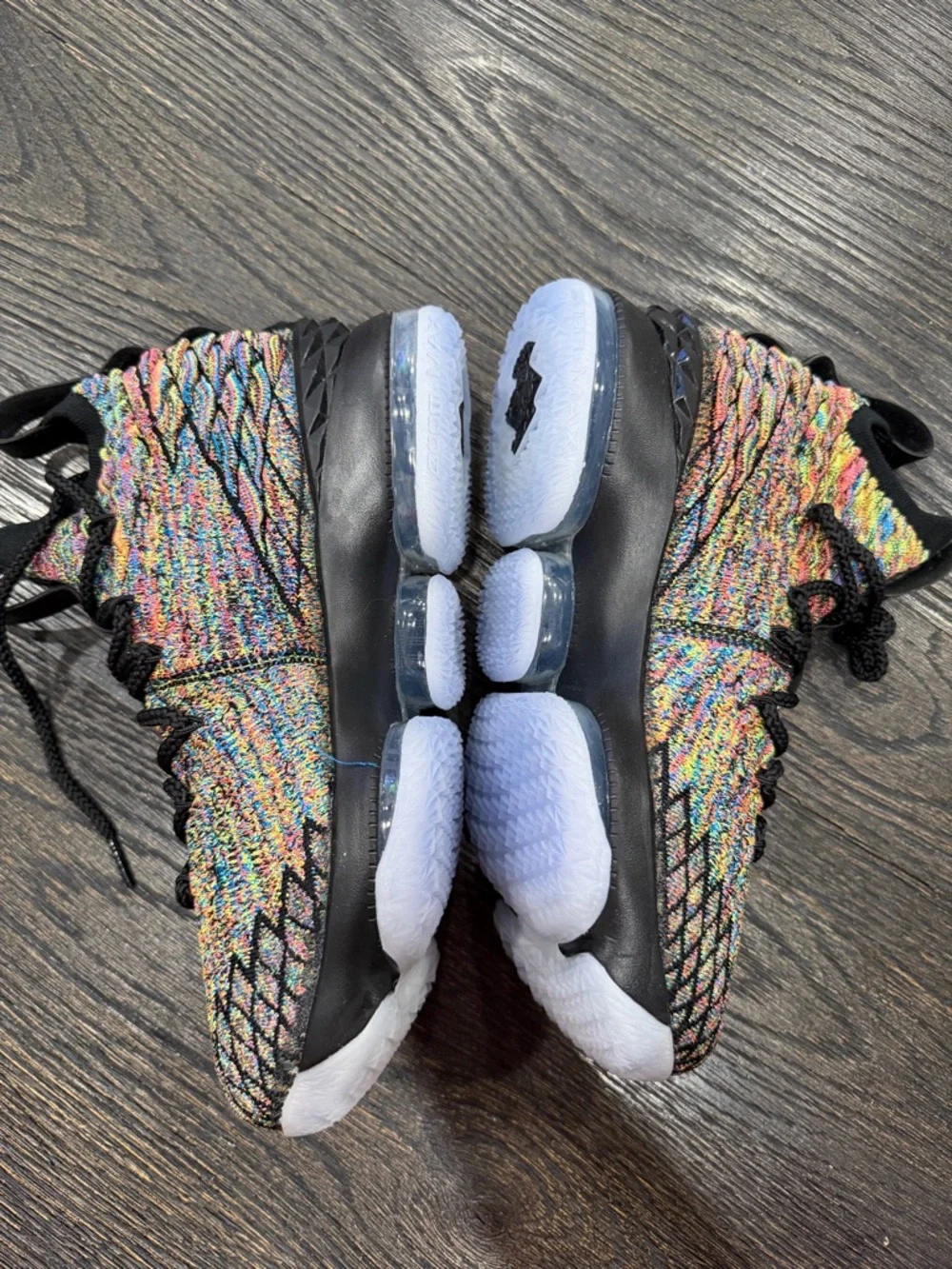 NIKE 'LeBron 15' Four Horsemen Fruity Pebbles Basketball Shoes Youth Sz. 5 - Picture 7 of 11